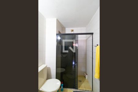 Banheiro de kitnet/studio para alugar com 1 quarto, 40m² em Centro, Campinas