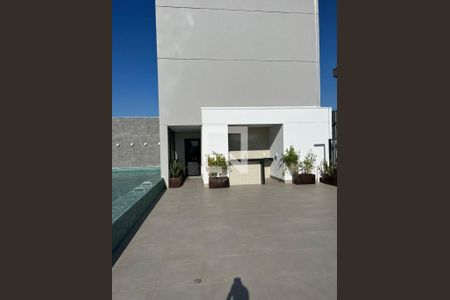 Apartamento para alugar com 32m², 1 quarto e sem vaga Apartamento para alugar com 32m², 1 quarto e sem vagaÁrea comum - Piscina