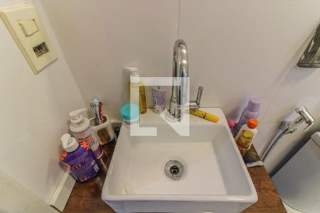 Casa de condomínio à venda com 178m², 3 quartos e 2 vagasSuíte  2 - Banheiro