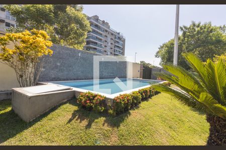 Casa de condomínio à venda com 178m², 3 quartos e 2 vagasÁrea comum - Piscina