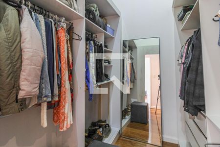 Casa de condomínio à venda com 178m², 3 quartos e 2 vagasSuíte 1 Master - Closet