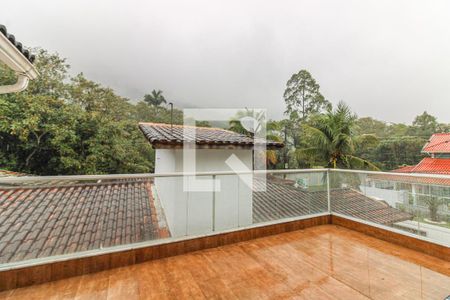 Casa de condomínio à venda com 178m², 3 quartos e 2 vagasTerraço