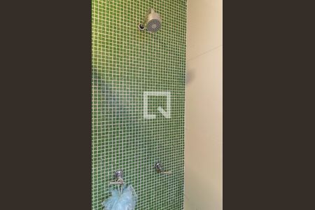 Casa de condomínio à venda com 178m², 3 quartos e 2 vagasSuíte  2 - Banheiro