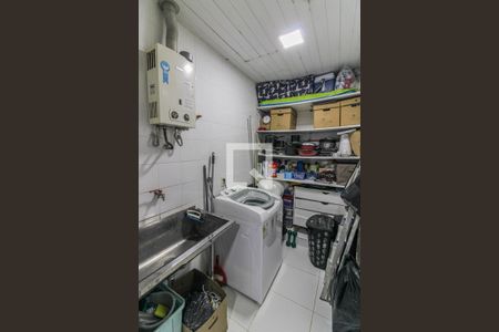 Casa de condomínio à venda com 178m², 3 quartos e 2 vagasÁrea de Serviço