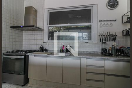 Casa de condomínio à venda com 178m², 3 quartos e 2 vagasCozinha