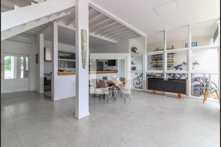 Sala de casa de condomínio à venda com 3 quartos, 178m² em Recreio dos Bandeirantes, Rio de Janeiro