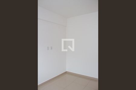 Apartamento à venda com 94m², 4 quartos e 2 vagasQuarto 02