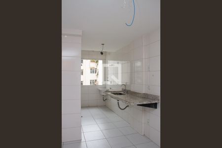 Apartamento à venda com 94m², 4 quartos e 2 vagasCozinha