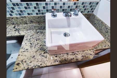 Apartamento à venda com 89m², 3 quartos e sem vagaBanheiro Social 