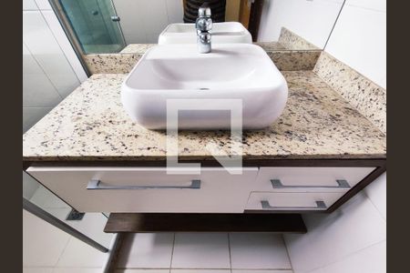 Apartamento à venda com 89m², 3 quartos e sem vagaBanheiro da Suíte