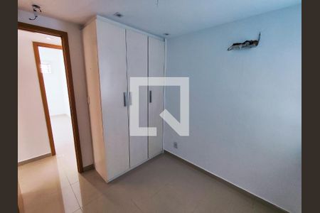 Apartamento à venda com 89m², 3 quartos e sem vagaQuarto 2 - Armários