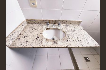 Apartamento à venda com 89m², 3 quartos e 1 vagaBanheiro da Suíte 1