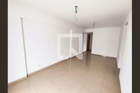 Apartamento à venda com 89m², 3 quartos e 1 vagaSala