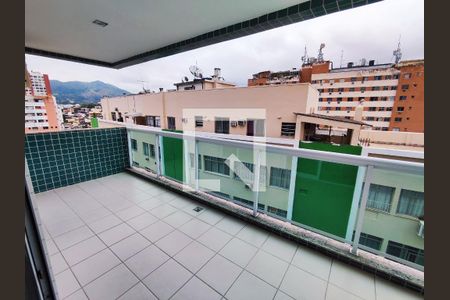 Apartamento à venda com 89m², 3 quartos e 1 vagaVaranda