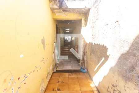 Casa à venda com 140m², 2 quartos e 2 vagas Casa à venda com 140m², 2 quartos e 2 vagasQuintal