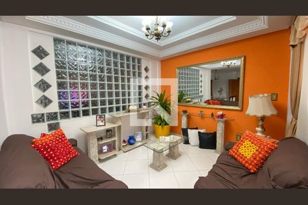 Sala de Estar de casa para alugar com 4 quartos, 187m² em Jardim da Gloria, São Paulo