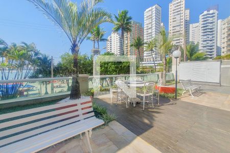 Apartamento para alugar com 149m², 3 quartos e 2 vagas Apartamento para alugar com 149m², 3 quartos e 2 vagasÁrea comum