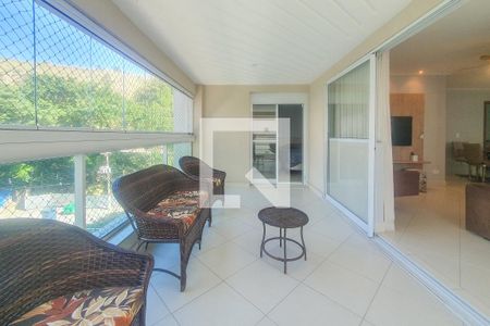 Apartamento para alugar com 149m², 3 quartos e 2 vagas Apartamento para alugar com 149m², 3 quartos e 2 vagasVaranda