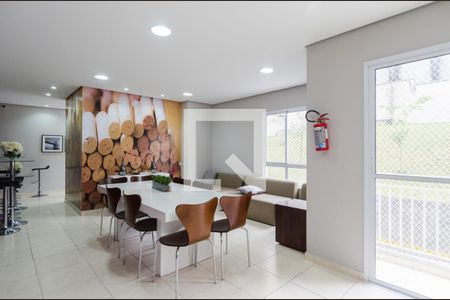 Apartamento à venda com 98m², 3 quartos e 1 vaga Apartamento à venda com 98m², 3 quartos e 1 vagaÁrea comum - Salão de festas