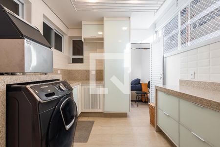 Apartamento à venda com 200m², 3 quartos e 1 vagaÁrea de Serviço