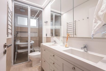 Apartamento à venda com 200m², 3 quartos e 1 vagaBanheiro 1