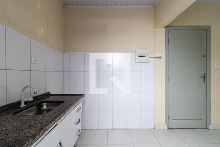 Cozinha de kitnet/studio para alugar com 1 quarto, 21m² em Bom Retiro, São Paulo