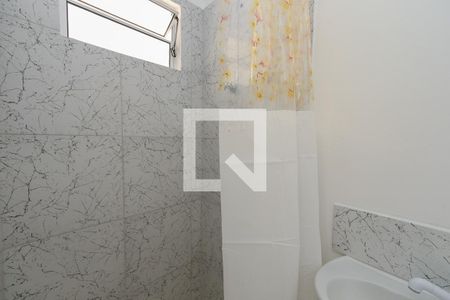 Banheiro de kitnet/studio para alugar com 1 quarto, 31m² em Vila Cruzeiro, São Paulo