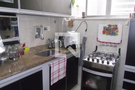 Apartamento à venda com 65m², 2 quartos e sem vagaCozinha