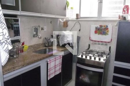 Apartamento à venda com 65m², 2 quartos e sem vagaCozinha