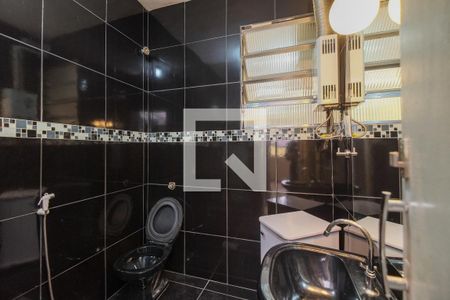 Apartamento à venda com 63m², 2 quartos e sem vaga Apartamento à venda com 63m², 2 quartos e sem vagaBanheiro Corredor