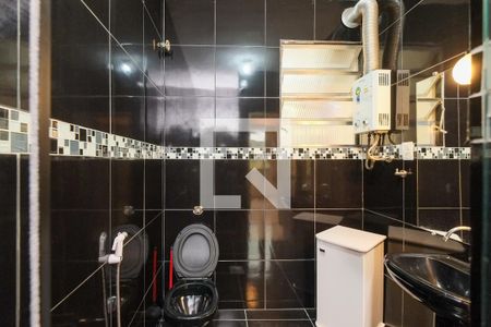 Apartamento à venda com 63m², 2 quartos e sem vaga Apartamento à venda com 63m², 2 quartos e sem vagaBanheiro Corredor