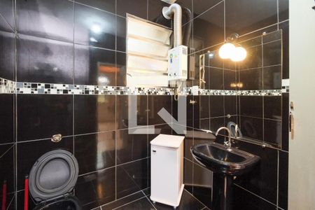 Apartamento à venda com 63m², 2 quartos e sem vaga Apartamento à venda com 63m², 2 quartos e sem vagaBanheiro Corredor
