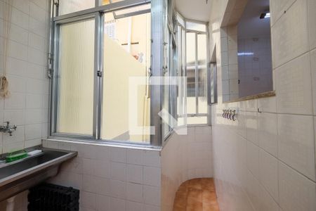 Apartamento à venda com 63m², 2 quartos e sem vaga Apartamento à venda com 63m², 2 quartos e sem vagaÁrea de Serviço