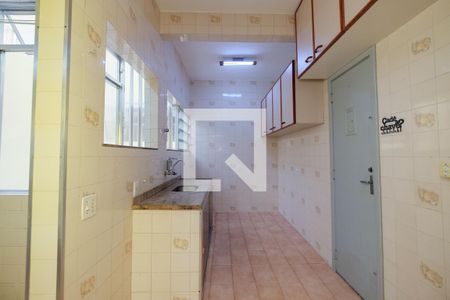 Apartamento à venda com 63m², 2 quartos e sem vaga Apartamento à venda com 63m², 2 quartos e sem vagaCozinha