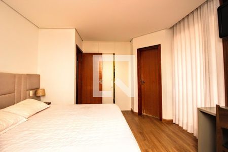 Quarto 1 de apartamento à venda com 4 quartos, 200m² em Castelo, Belo Horizonte