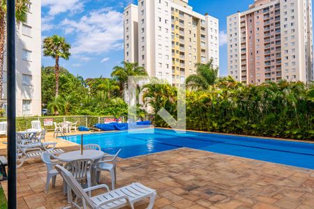 Apartamento à venda com 74m², 3 quartos e 2 vagasÁrea comum - Piscina