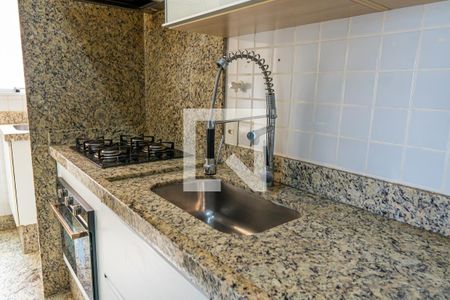 Apartamento à venda com 74m², 3 quartos e 2 vagasCozinha