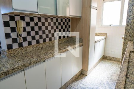 Apartamento à venda com 74m², 3 quartos e 2 vagasCozinha
