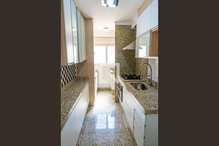 Apartamento à venda com 74m², 3 quartos e 2 vagasCozinha