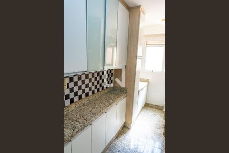 Apartamento à venda com 74m², 3 quartos e 2 vagasCozinha
