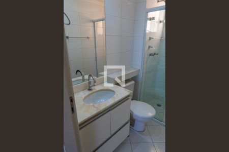 Apartamento à venda com 74m², 3 quartos e 2 vagasBanheiro