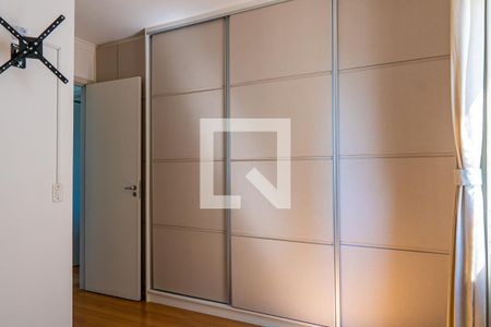 Apartamento à venda com 74m², 3 quartos e 2 vagasSuíte 