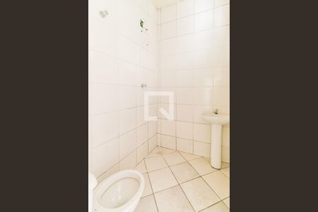 Casa para alugar com 51m², 2 quartos e sem vagaBanheiro