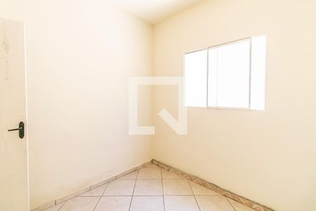 Quarto 2 de casa para alugar com 2 quartos, 51m² em Letícia, Belo Horizonte