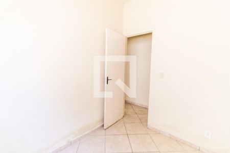 Quarto 1 de casa para alugar com 2 quartos, 51m² em Letícia, Belo Horizonte