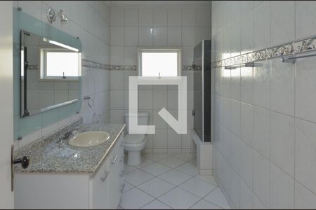 Casa de condomínio à venda com 160m², 6 quartos e 2 vagasBanheiro 2