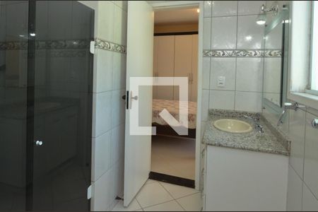 Casa de condomínio à venda com 160m², 6 quartos e 2 vagasBanheiro da Suíte