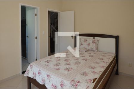 Casa de condomínio à venda com 160m², 6 quartos e 2 vagasSuite