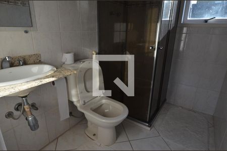Casa de condomínio à venda com 160m², 6 quartos e 2 vagasBanheiro 3