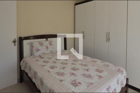 Casa de condomínio à venda com 160m², 6 quartos e 2 vagasSuite